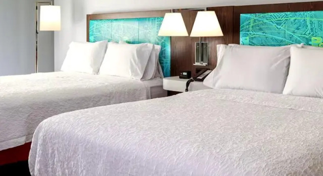 Четырёхместный номер Standard Hampton Inn & Suites by Hilton Pittsboro