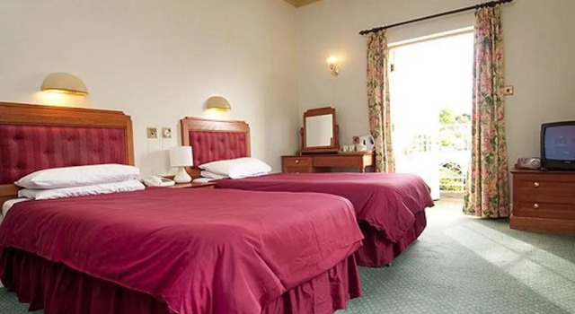 Standard Perhe huone Cliffden Hotel