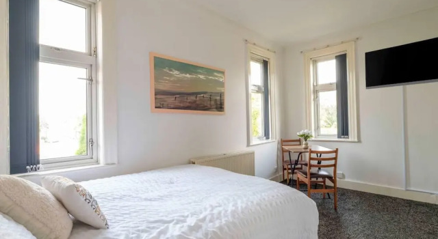 Fully Serviced 1-bed Studio8 in Coventry, Varaa Hotelli Coventry West Midlands