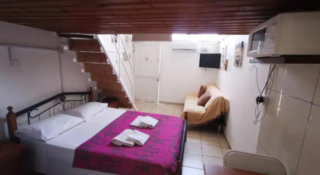 Monolocale Strovolos rooms Studios