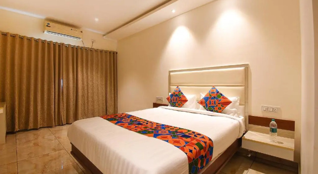 Люкс FabHotel High Rise - Marathalli
