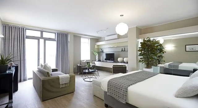 Номер Superior The Hyde All Suite Hotel