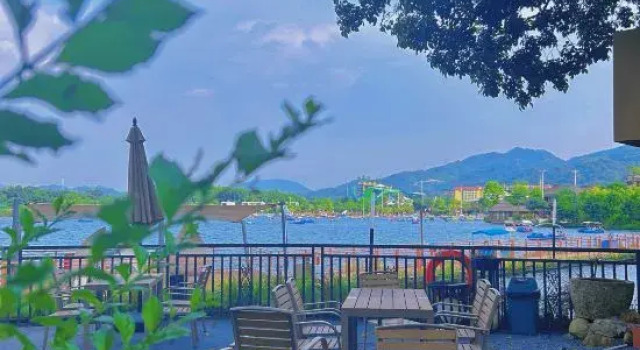 She Hot Spring Hostel
