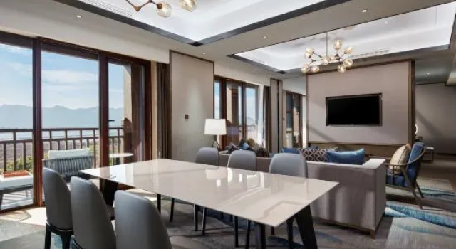 Люкс Deluxe STEIGENBERGER Hotel Kunming Sunac