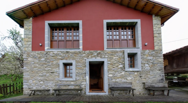 Casa Rural La Cuesta, Book Hotel Oviedo 