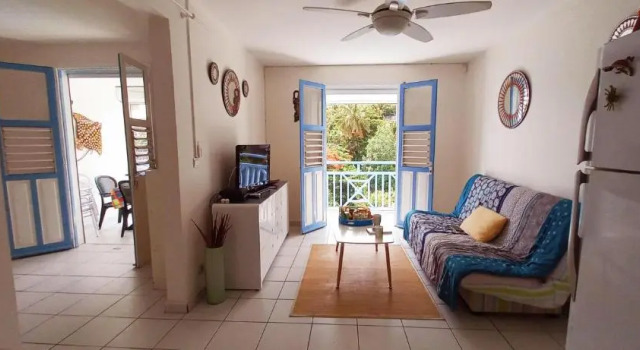 Vue mer, piscine, appartement 4 personnes, Buchen Sie Ferienwohnung Hotels in Grande-Terre mit Pool, Schwimmbad