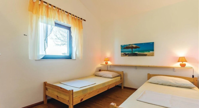 Stunning Home in Medulin With Wifi and 2 Bedrooms