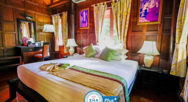 Номер Deluxe Baan Amphawa Resort & Spa