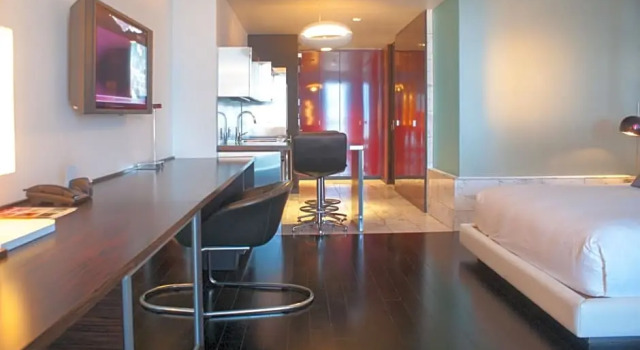 Люкс Palms Place One Bedroom Suite 1220 sqft