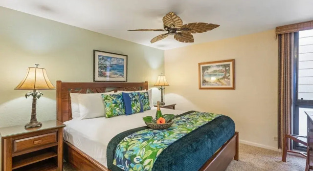 Kaleialoha 209 1 Bedroom Condo by RedAwning