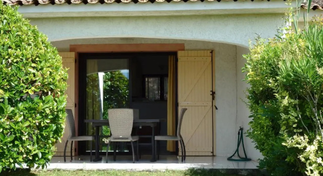 Вилла с 2 комнатами Résidence Le Village Marin