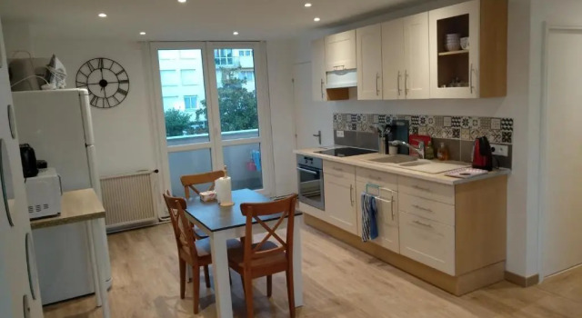 Nouveau! Appartement 80m2 tout neuf avec 3 belles chambres, Rezerwuj Apartament Tours 
