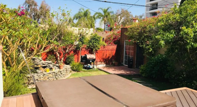 Cozy 2 Bedroom Guesthouse In Beverly Hills