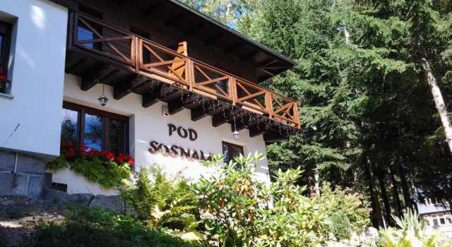Pokoje Gościnne Pod Sosnami, Забронировать Отель Карпач 