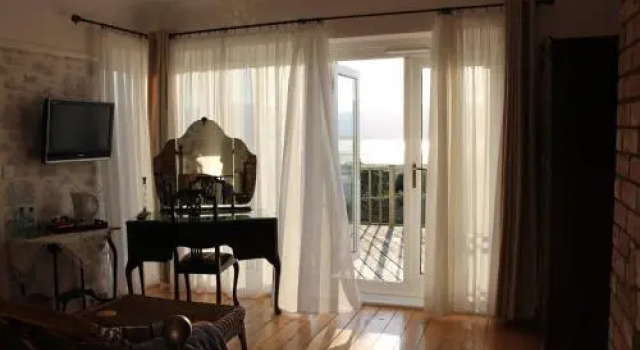 Hilbre B&B, Забронировать Отель «постель и завтрак» Престатин Клоид