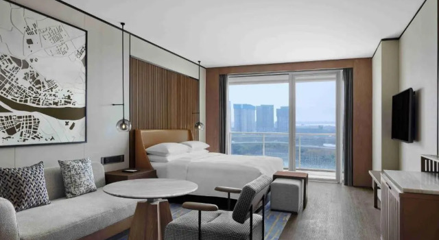Номер Deluxe Sheraton Zhaoqing Dinghu
