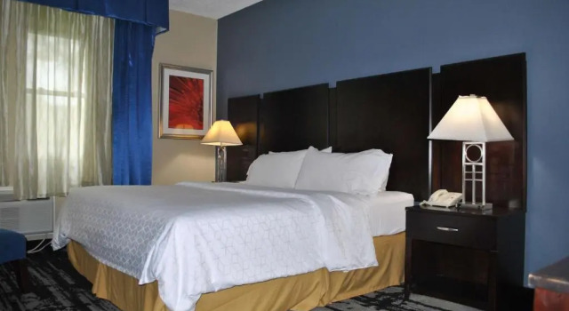 Номер Standard Best Western Owego Inn