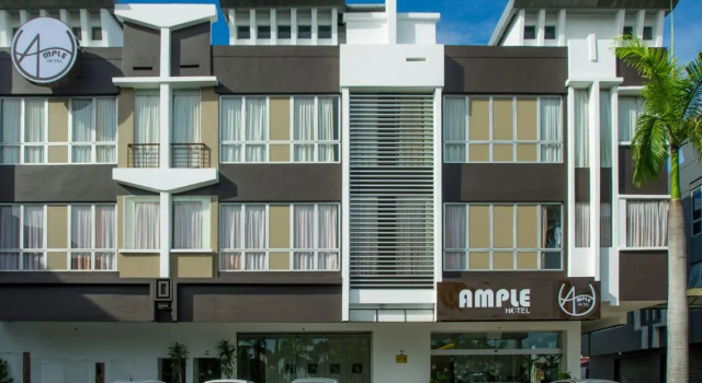 Ample Hotel, Varaa Hotelli Hotellit Johor pysäköinnillä, Pysäköinti