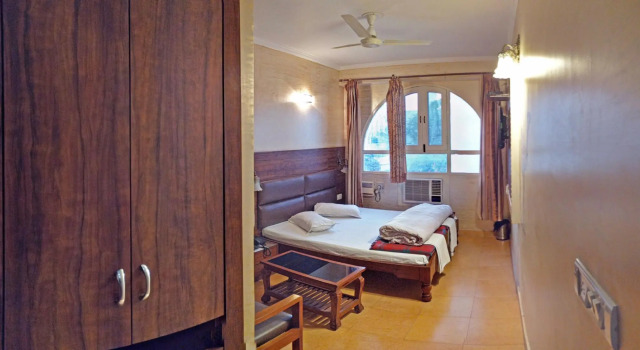 Hotel Rangoli, Rezervovat Hotel Džajpur 
