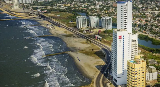 Полулюкс ibis Cartagena Marbella