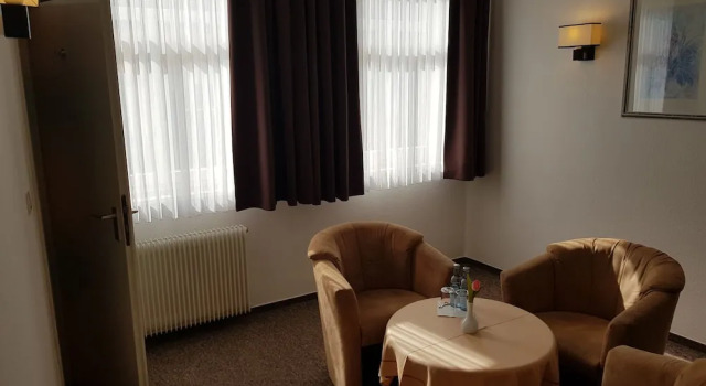 Трёхместный номер Economy Hotel zum Anker