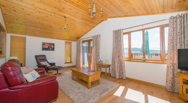 Barn Lodge With Hot Tub Near Cupar, Fife, Book Hotel Cupar Fife