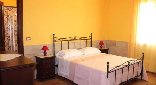 Standardowy dwuosobowy pokój z widokiem na ogród B&b Elda Salento