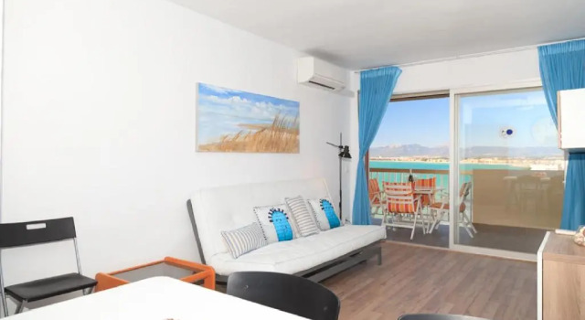 UHC Sorolla Apartments, Забронировать Апартаменты/квартира Салоу Tarragonès, рядом с Туристическое управление города Салоу