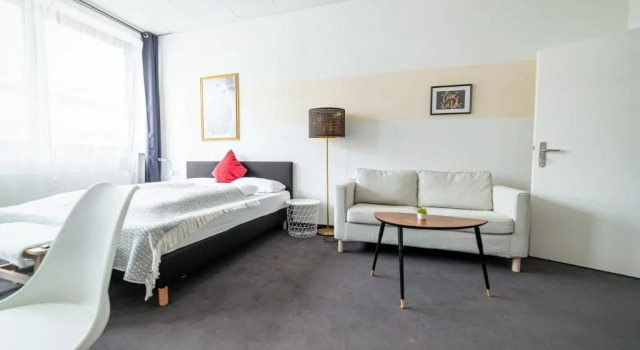 Номер Deluxe FULL HOUSE Hotel Nürnberg - shared bath & kitchen