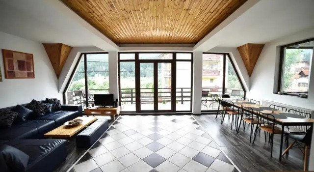 Vila Florilor Buşteni