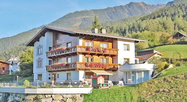 Апартаменты Apartment in Pitztal With Mountain Views