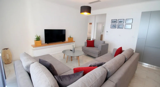 Luxury Penthouses B&e