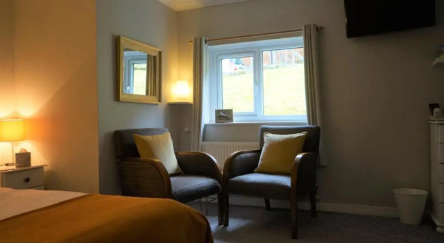Lundie View B & B, Rezervați Hotel Invergarry Highlands