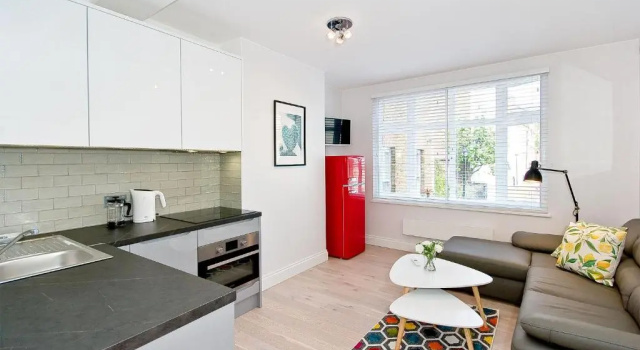 Коттедж F4 Greek Street by City Living London