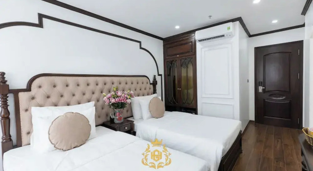 Четырёхместный семейный номер Standard с видом на город Royal Hotel Kangnam