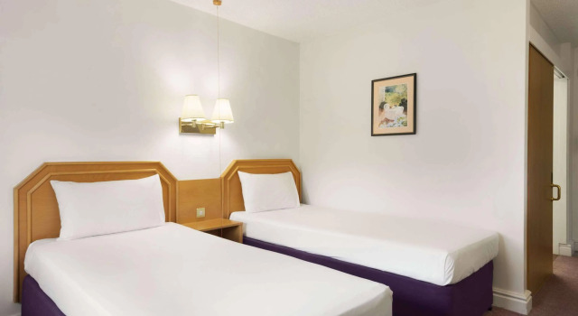 Days Inn Kendal Killington Lake, Varaa Hotelli Kendal Lake District