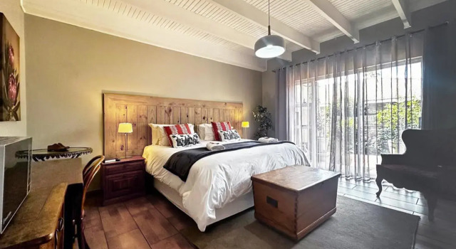 59 On True North Guest Rooms