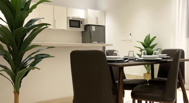 Al Qirwan Flats 03, Buchen Sie Ferienwohnung Riad 