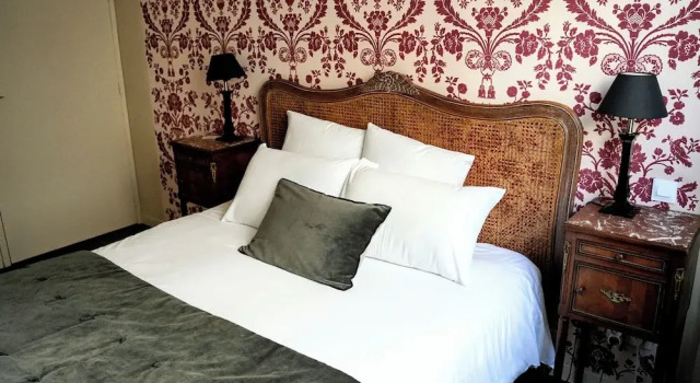 Номер Classic Au Coeur de Bordeaux B&B