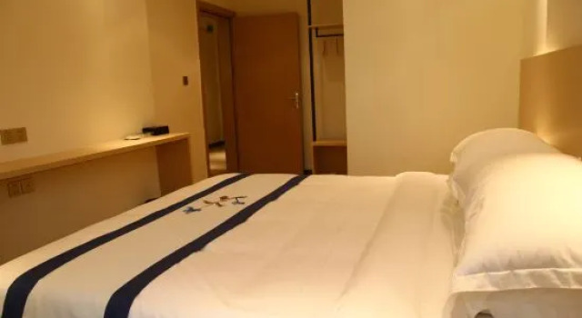 Люкс Business Jia Yi Comfort Hotel