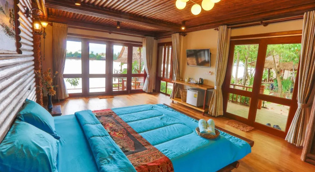 Люкс Deluxe Natural Bungalows Restaurant and Bar