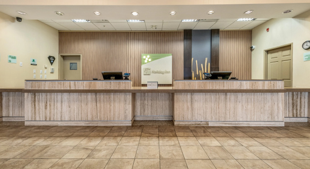 Holiday Inn Lethbridge by IHG