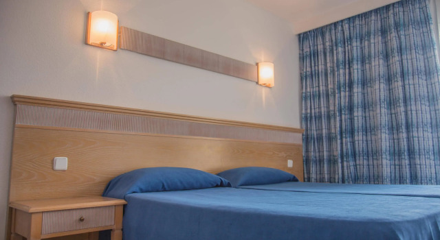 Hotel Club Cala Romani, Book Hotel Manacor Majorca