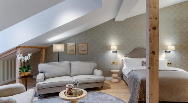 Hotel Unicus Palace Old Town - Destigo Hotels