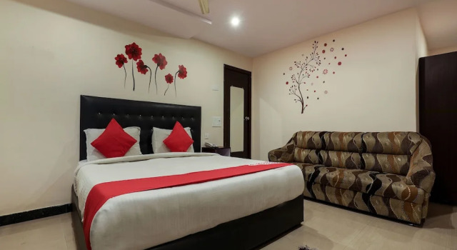 OYO 12269 Sashi Paradise, Rezervovat Hotel Hotely v Andhra Pradesh s parkováním, Parkování