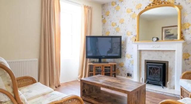 Apartment 16, Prenota Appartamento  
