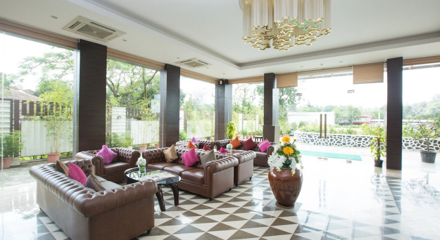 Hotel Grand Visava