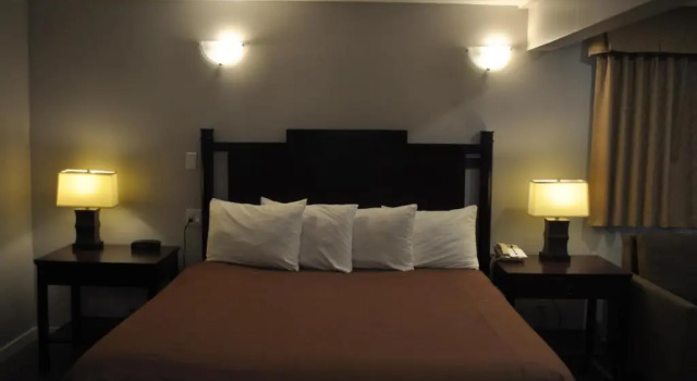 Люкс Travelodge by Wyndham Langley
