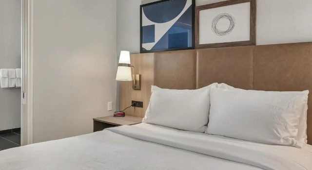Двухместный номер Standard Staybridge Suites Tyler University Area by IHG