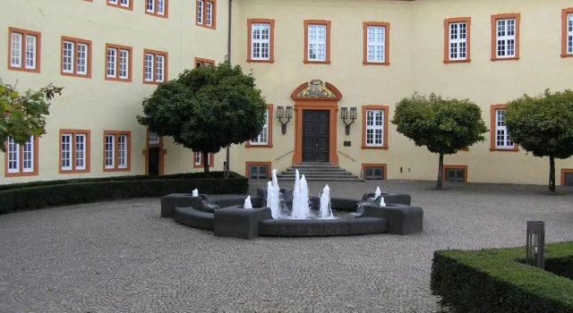 Haus Linn, Забронировать Апартаменты/квартира Хахенбург Westerwald